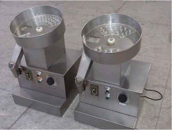 YX-SL100半自動數(shù)粒機(模板式)